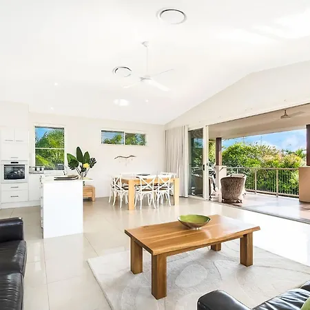 Byron Beauty - 33 Cowper Street-2