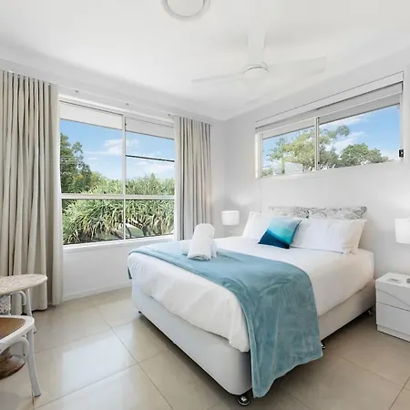 Byron Beauty - 33 Cowper Street-3